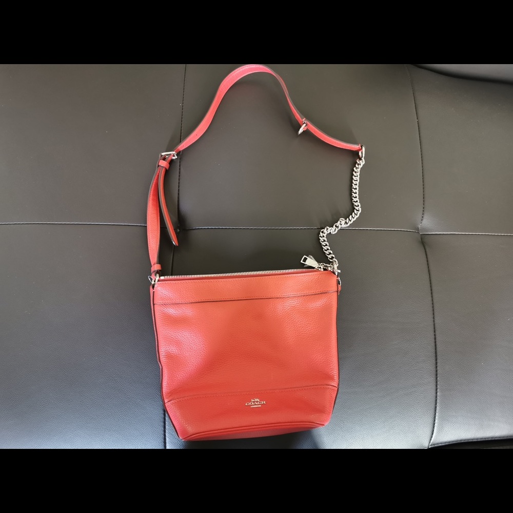 COACH small paxton duffle，F76668 BRIGHT CARDINAL